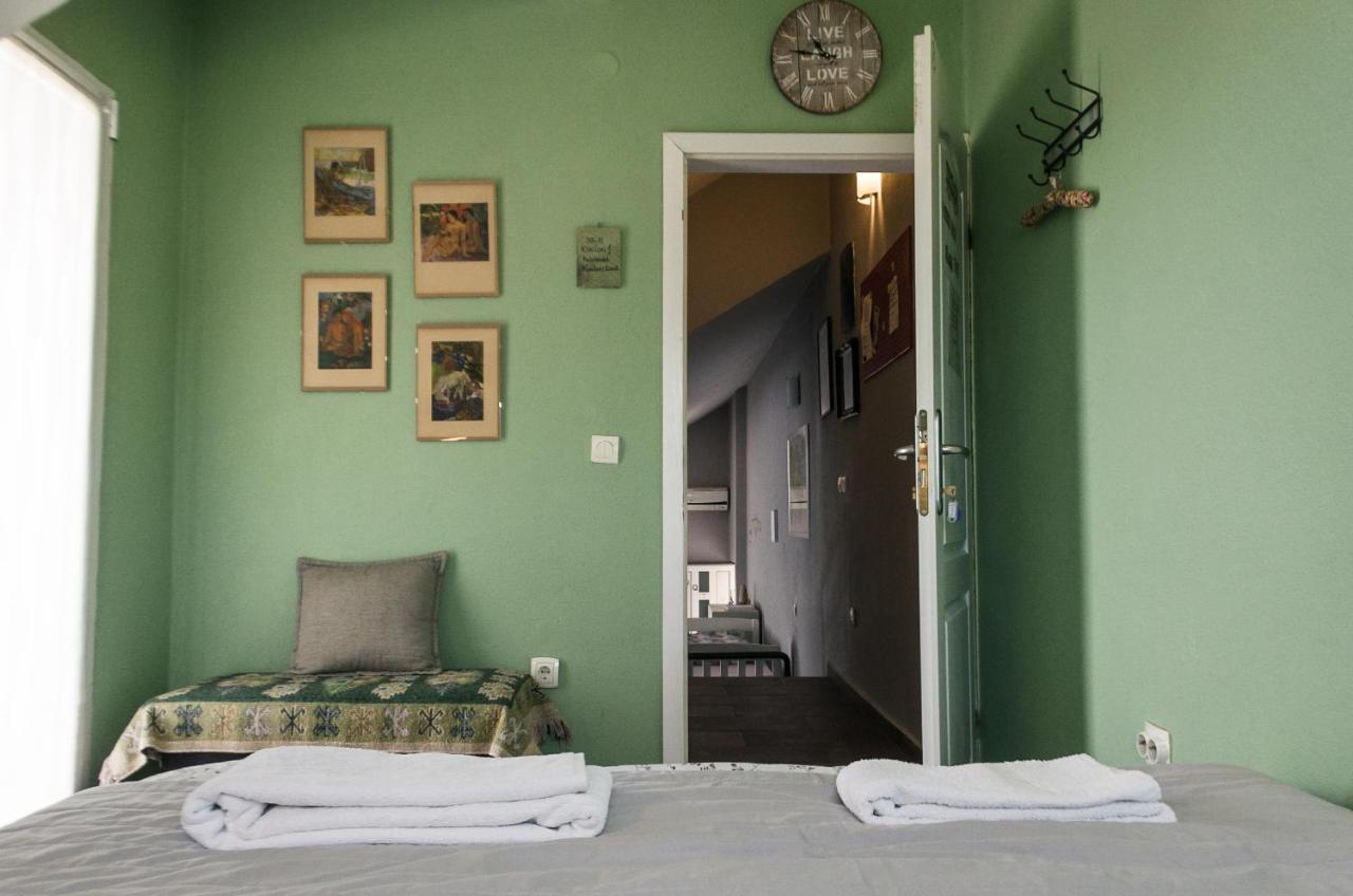Q Podgorica Beds,Rooms And More エクステリア 写真