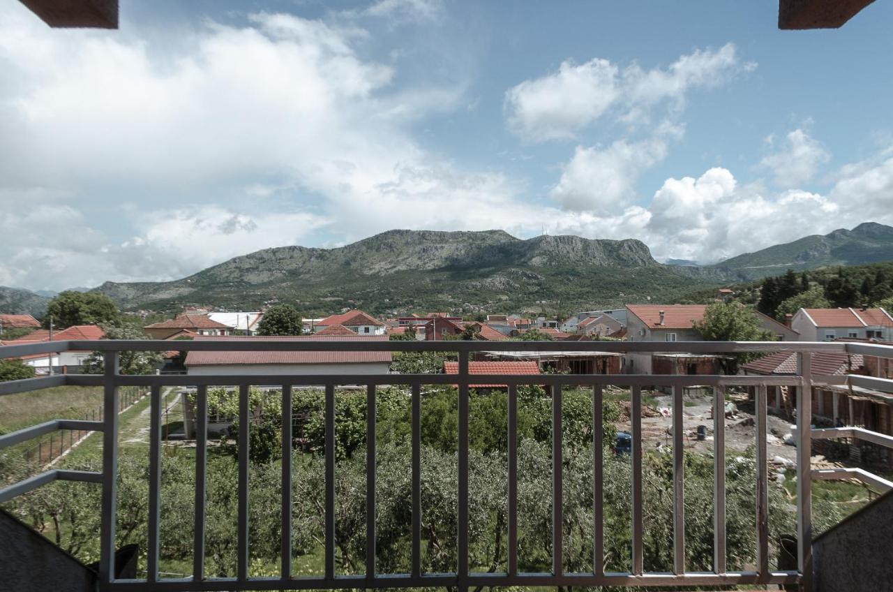 Q Podgorica Beds,Rooms And More エクステリア 写真